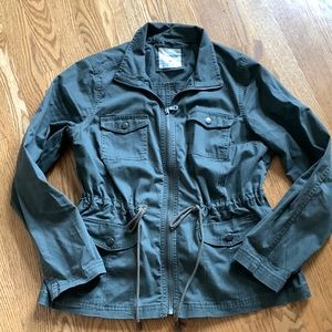Sonoma Women’s Army Green Lightweight Cotton  Jacket Size medium